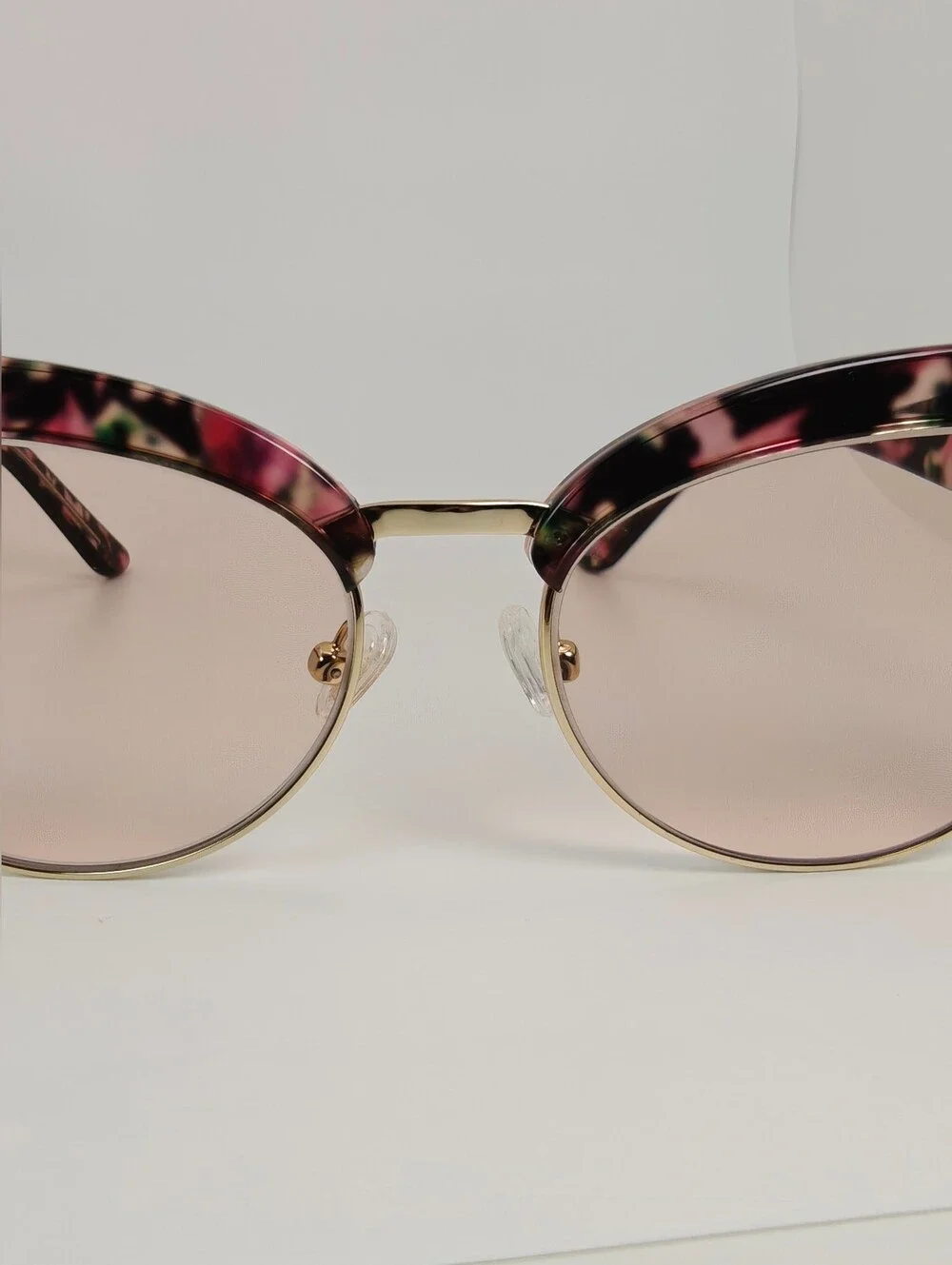 Freesia. Cat-Eye Gold Pink Tortoiseshell Frame. Bold Pastels